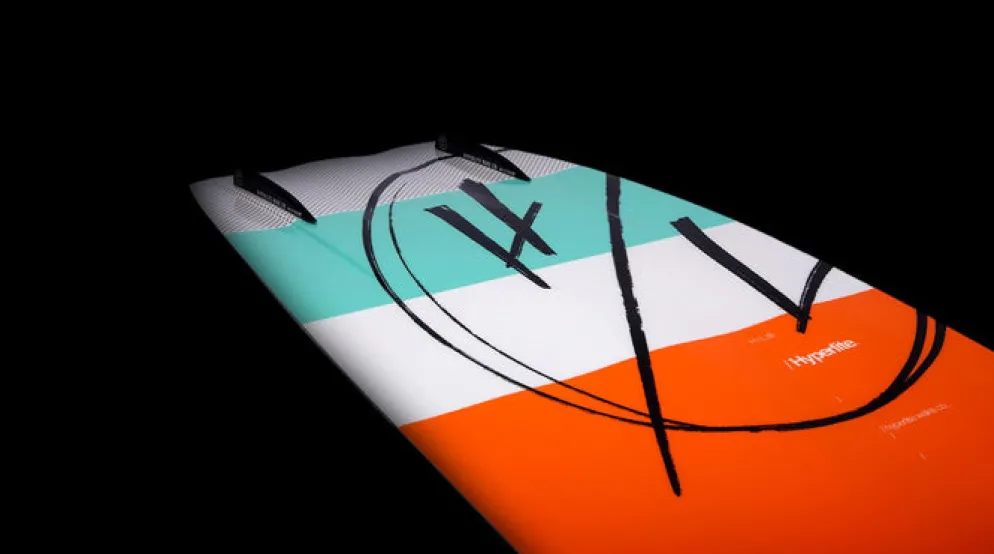 Hyperlite 2023 Source Wakeboard | Team X Bindings