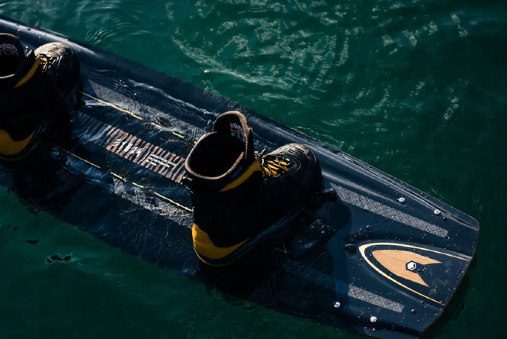 Liquid Force 2025 Ethos Wakeboard | Vertex 6x Boots