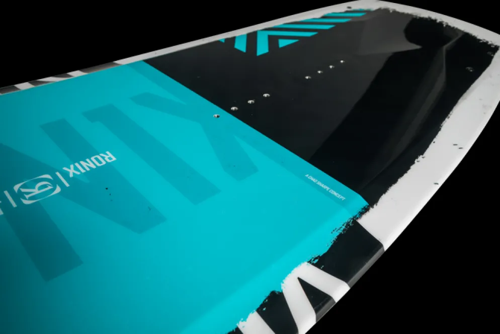 Ronix 2025 District Wakeboard | Divide Bindings