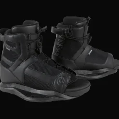 Ronix District Wakeboard | Divide Bindings 2026