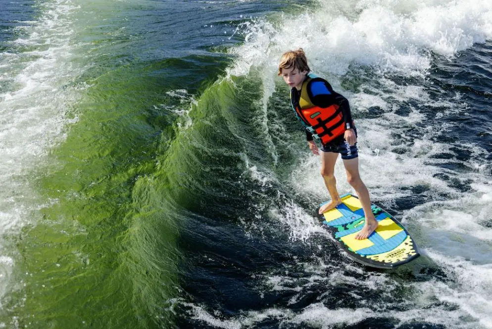 Ronix Sonic Powertail Wakesurf Board 2026 - 3'9"