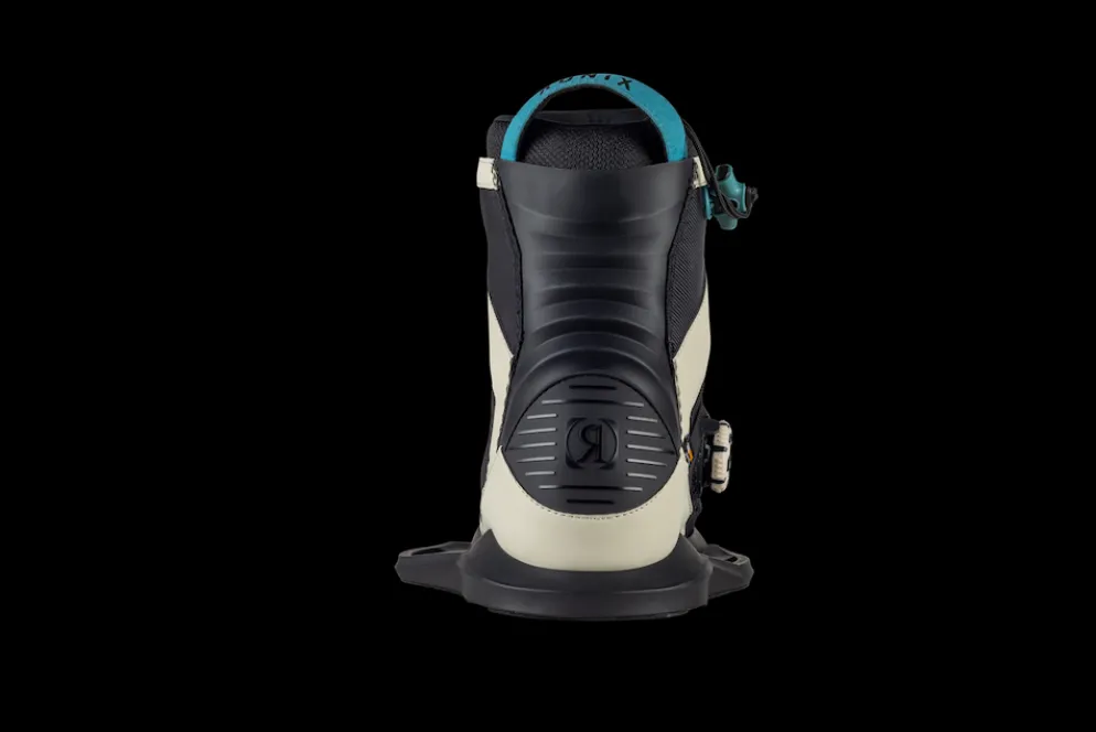 Ronix Supreme Wakeboard | Supreme Boa Boots 2026